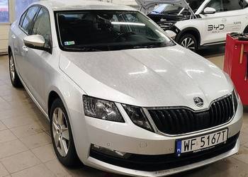 Skoda Octavia oszczędna benzyna z klimatyzacją automatyczna