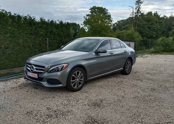 Mercedes-Benz Klasa C W2052.0 Sprzedam C300 4MATIC z 2015 roku.
