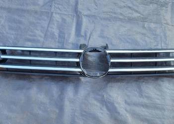 VW TOURAN II 5TA GRILL ATRAPA