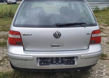 Tylny zderzak Golf IV Lift LA7W