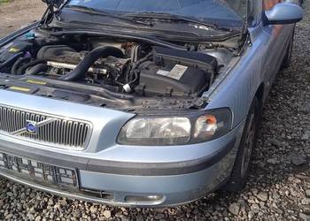 Nadkole przednie przód Prawe lub  lewe Volvo s60 I v70 II 00- Nadkole przednie przód Prawe lub  lewe Volvo s60 I v70 II 00-