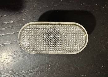 Renault Kierunkowskaz Błotnika 8200257684