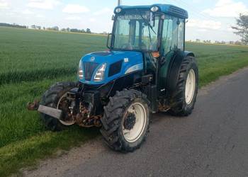 Ciągnik sadowniczy new Holland t4040 Klima tuz bogata hydraulika