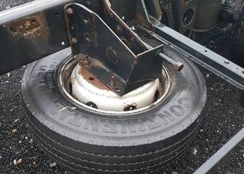 Wieszak winda Koła R19.5 zapasowego MAN