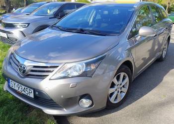 avensis t27 lift automat kombi 2014