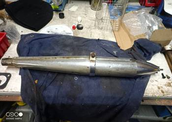 Tłumik komar sztywniak