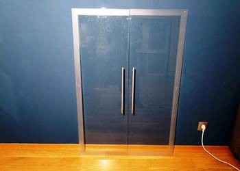 Szklane drzwi do szafy/szafki + uchwyty + zawiasy - stan bdb