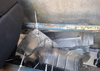 Dacia dokker oslona termiczna wydechu komplet