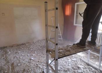 Skuwanie sufitów tynków wyburzenia