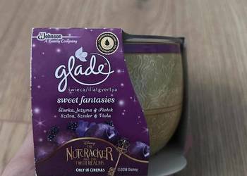 Glade świeca Fantasies Śliwka, Jeżyna i Fiołek