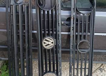 Grill Atrapa 4 lampy Volkswagen Golf 2 i Jetta