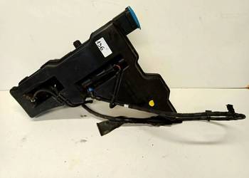 ZBIORNICZEK SPRYSKIWACZY AUDI A5 F5 8W 8W6955451E