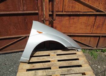 Błotnik prawy przód ford focus MK1