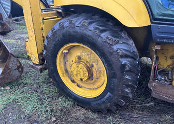 Komatsu WB93 WB97 WB 93 97 Tylna Oś Tylni Most Zwolnica Pochwa Obudowa Pia…