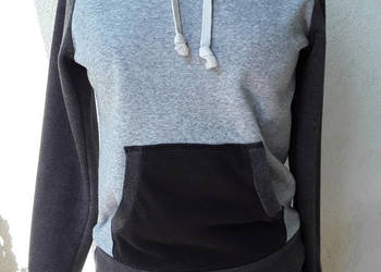 Bluza sportowa z kapturem r.34