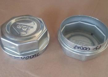 Kołpak,osłona,pokrywa piasty koła Fi100, metalowy, wciskany