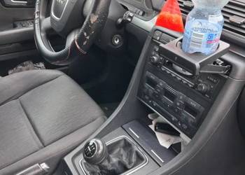 Audi a4b7 2.0 benzyna gaz bezwypadkowy orginlny lakierów oraz szyby