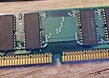 Pamięć  RAM 256 MB - 4M x 64 LG Semicon