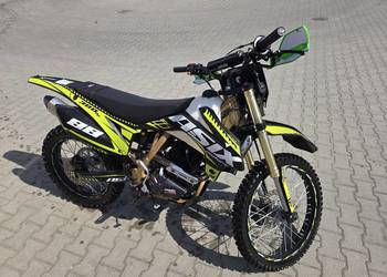 Cross 300 cm 5 biegowy manulal 2024 rok produkcji
