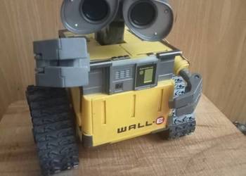 robot interaktywny wall -e.