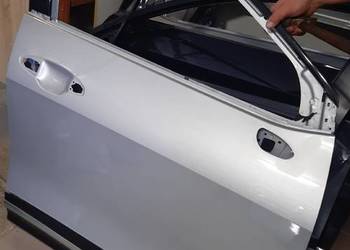 Drzwi prawe przednie prawy przod kia sportage v 5 srebrne igla