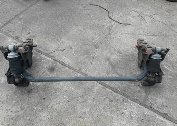 Megaspace zawias kabiny stabilizator. Poduszki Mercedes