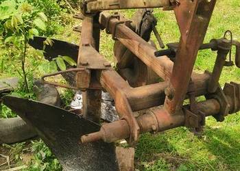 Pług Unia Grudziądz 2 skibowy