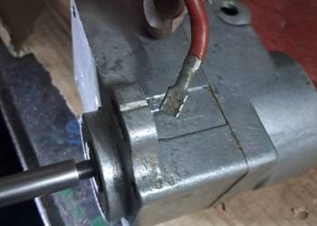 Iskrownik Junak, Awo