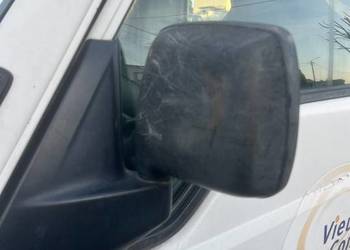 Lusterko lewe  obudowa lusterka Mazda e2200
