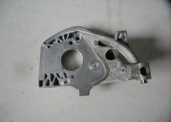 Ford Focus Wspornik montażowy pompy paliwa 9810953280 Diesel