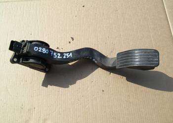 Peugeot 307 1.6 16V Pedal gazu Potencjometr