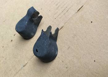 OPEL ASRTA F  OSŁONA ZAŚLEPKA PRZÓD ŚRUBY RAMION WYCIERACZKI PRZEDNIEJ