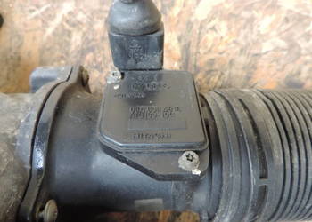 PRZEPŁYWOMIERZ POWIETRZA AUDI VW  1,6 8V  06A906461B
