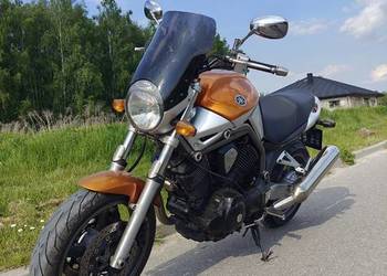 Yamaha BT1100
