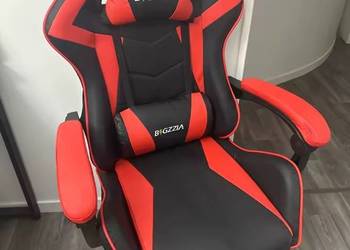 Krzesło gamingowe – regulowane oparcie 90°-155°, stylowe czarno-czerwone no