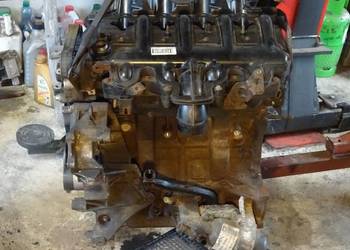 SILNIK 2,5 CDTI DTI opel vivaro renault trafic master movano