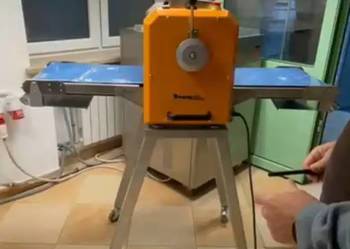 Mała wałkowarka wałkownica walcarka do ciasta- szerokość taśmy 350mm