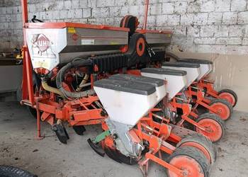 Siewnik do kukurydzy Kuhn