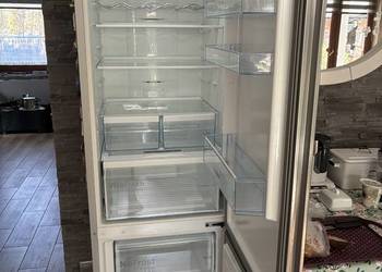 Lodówka Bosch KGN39KL.