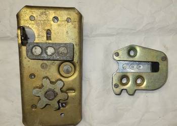 Wartburg 353 1.3 - Nowy zamek drzwi rygiel komplet prawytył