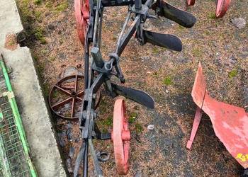 Zabytkowy pług konny