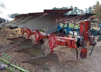 Pług obrotowy Krone Mustang 4 i pług obrotowy Rabe 4 ażurowy