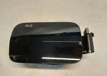 BMW G21 G20 Kombi 330e  klapka wlewu paliwa benzyna czarna 668 