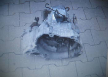 daihatsu sirion 02-05r 1,0 benzyna skrzynia biegów manualna 124 szc020b