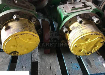 John Deere 3215 3415 - Zwolnica Zwrotnica Obudowa Mostu Piasta