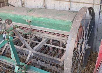 Siewnik konny Siewnik konny