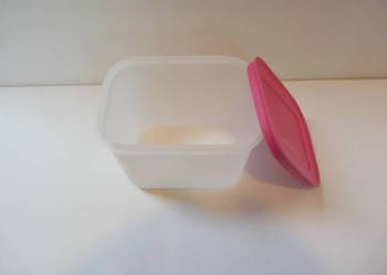 Tupperware pojemnik do mrożenia pojemność 1,1l