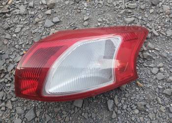 Lampa prawy tył Mitsubishi Lancer VIII 8 EU HB 220-87977