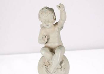 Figura Dekoracja Aniołek na Kuli