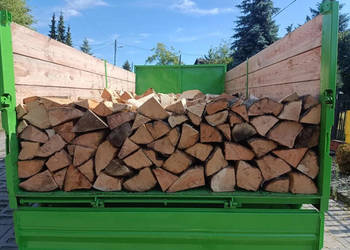 Drewno do kominka i pieca z dostawą Łódź